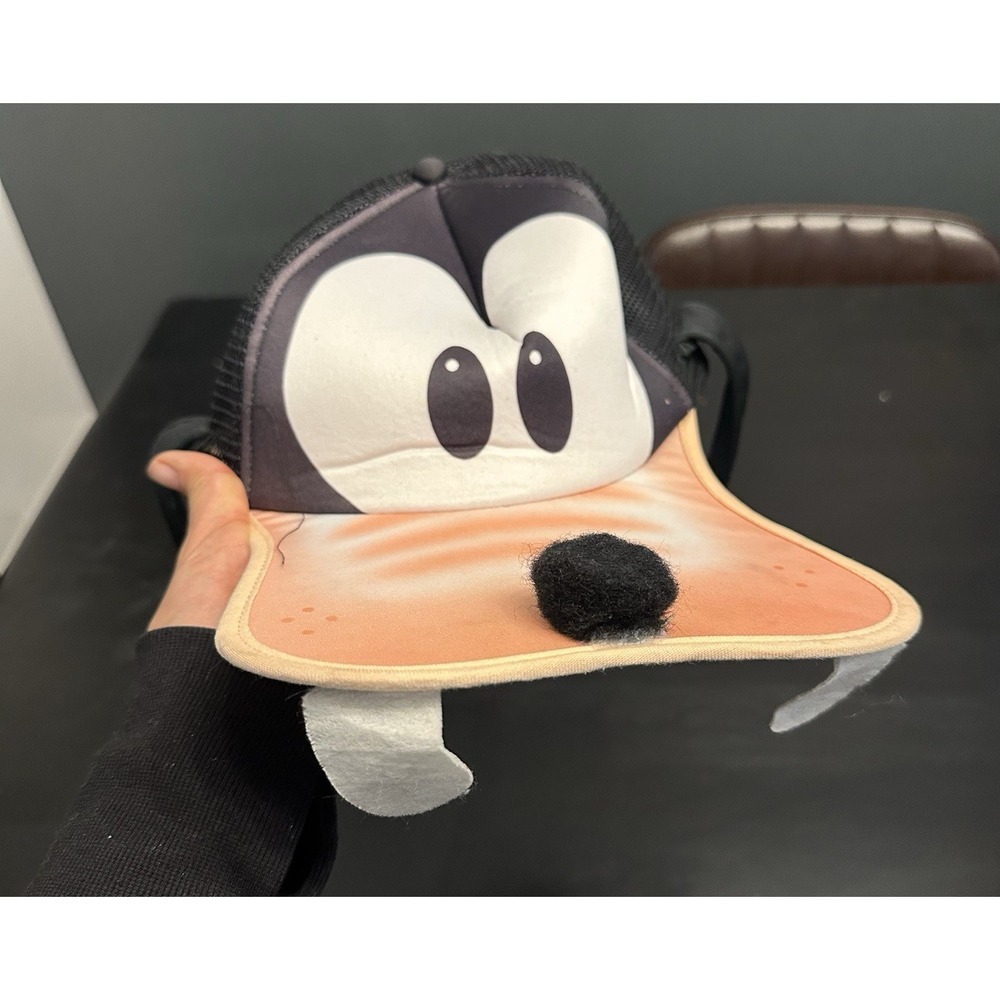 Vintage Disney Parks Goofy Hat Cap One Size  Ears & Teeth Padded Bill